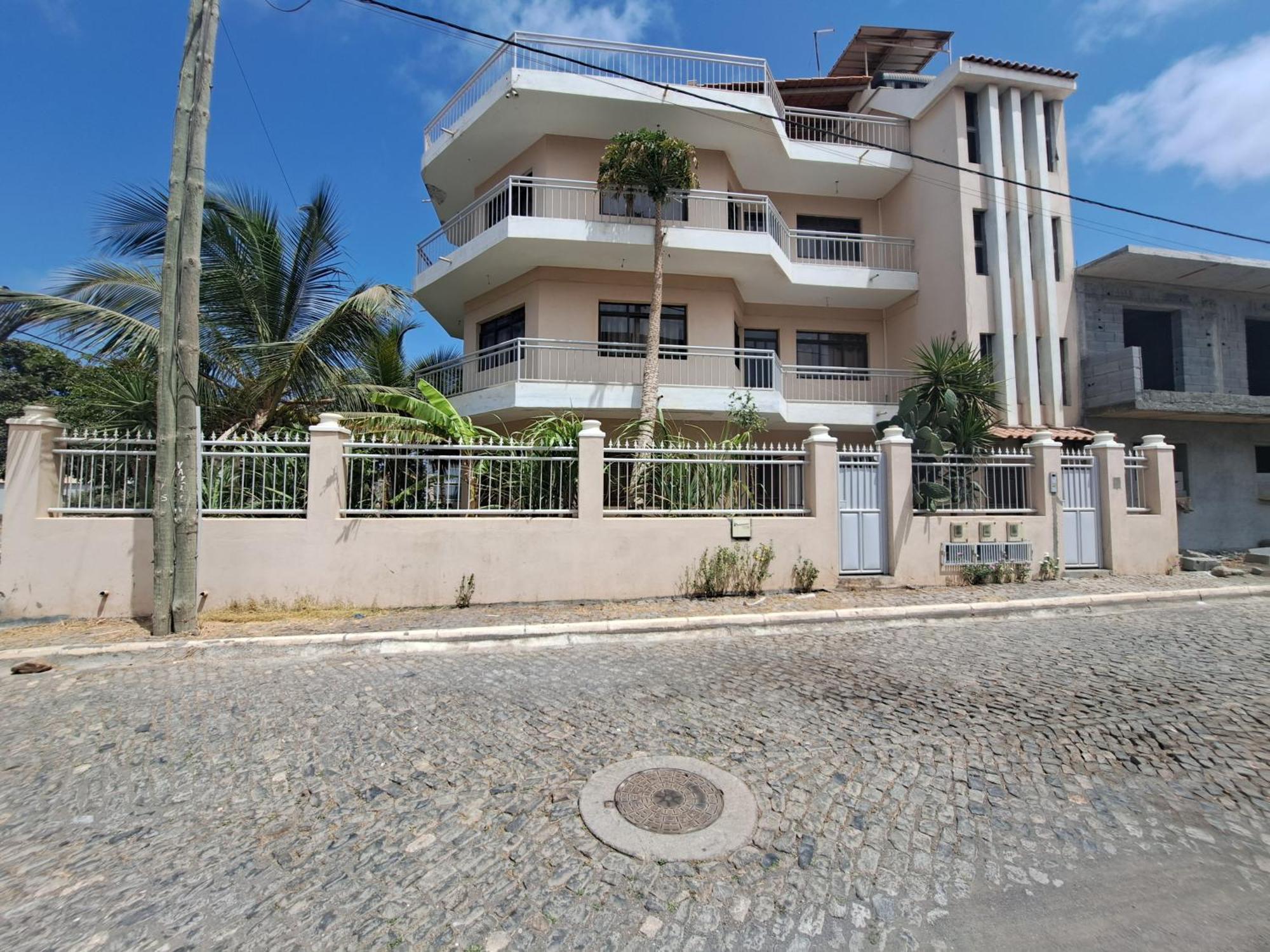 טאראפל Barros Homestay מראה חיצוני תמונה